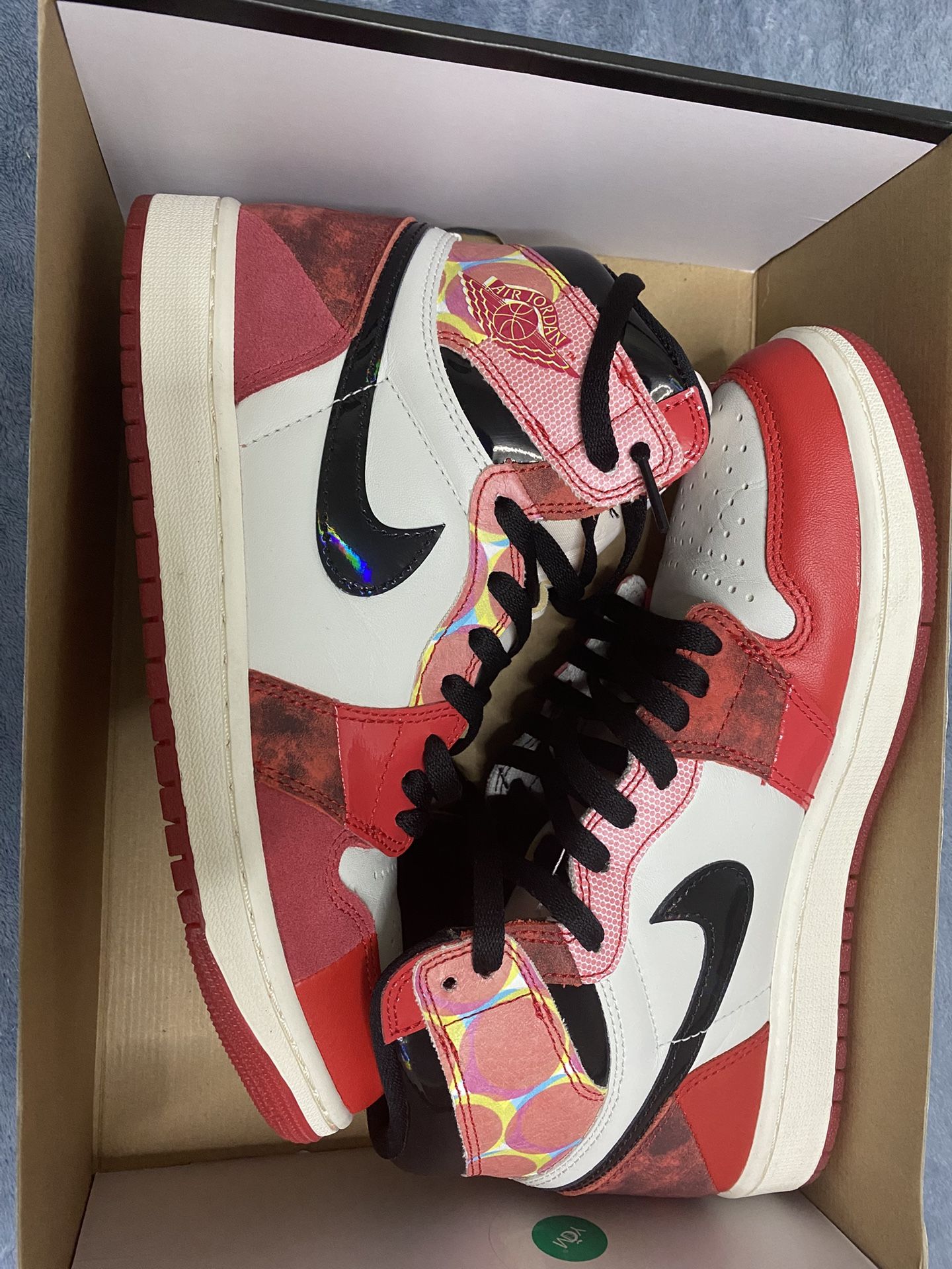 Air Jordan 1 High OG Spider-Man Across The Spider Verse