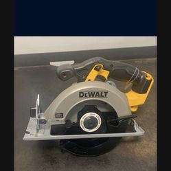 Dewalt Saw 