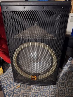 https://offerup.com/redirect/?o=TVIuREo= USA PARTY SPEAKER