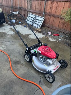 Honda lawn mower