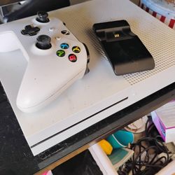 Xbox One Slim 1TB Used 