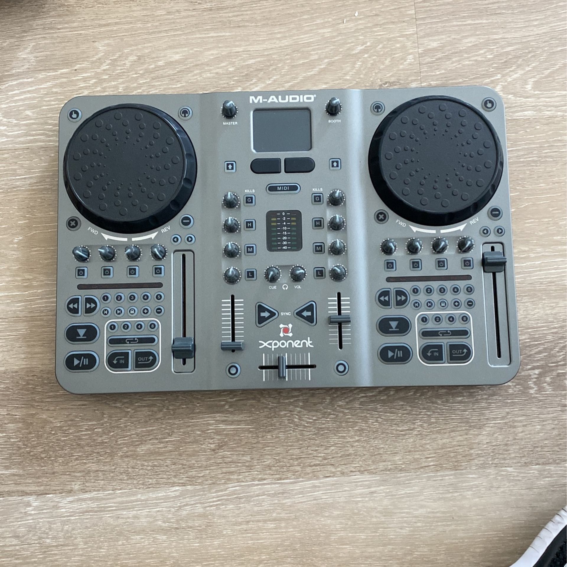 M-Audio Xponent w/ Marathon Pro Hard Case