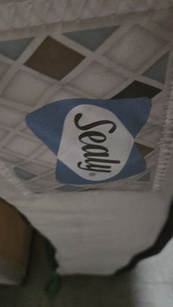 Queen .matress matching box