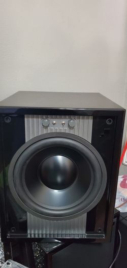 Sonance Sub 12 -250 ,in Very Good Condition