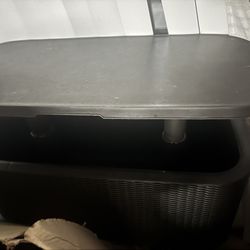 Table /  Drink Storage