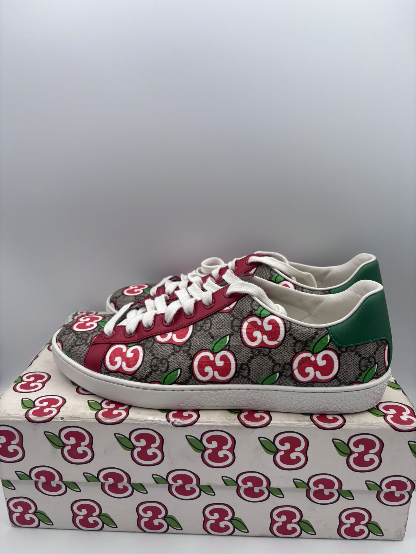 Gucci Sneakers