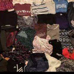 lot 40 pcs girls teenager brandy melville, madewell, jcrew, athleta, nike name brands size XS