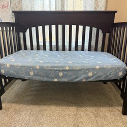 Graco Crib With Mattress