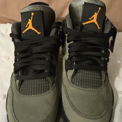 Jordan 4 undefeated 9.5