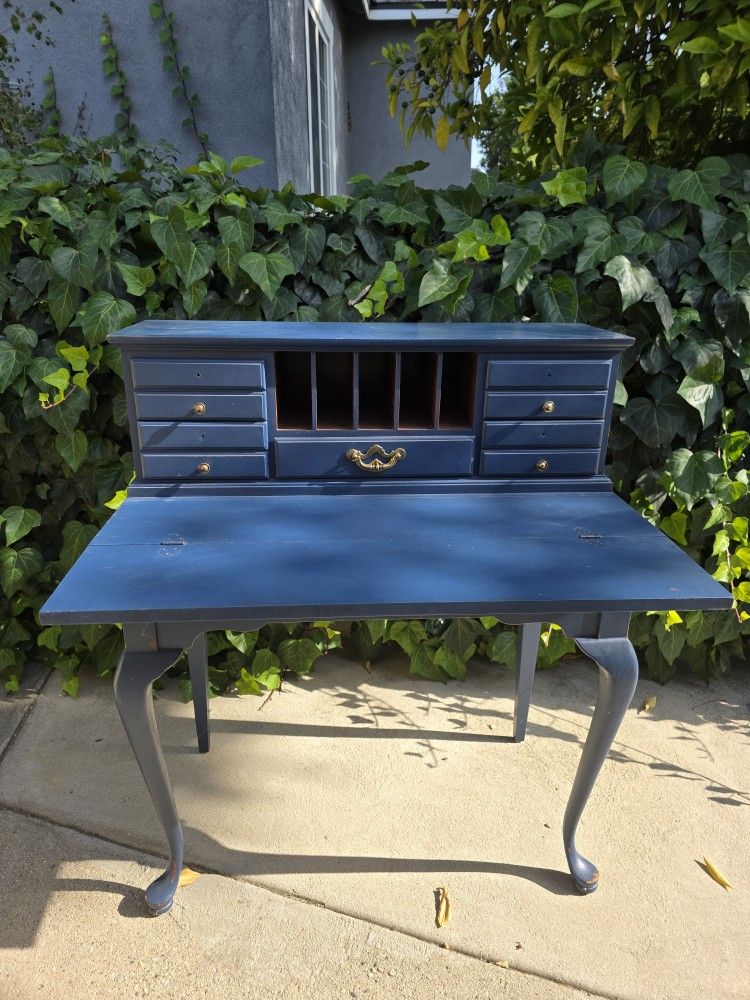 Small Secretary Desk