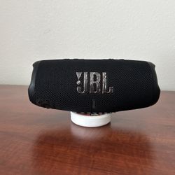 JBL Charge 5 (Black Edition)