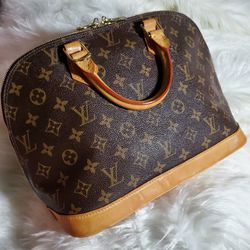 Louis Vuitton, Bags, Authentic Vintage Louis Vuitton Alma Bag In Great  Condition