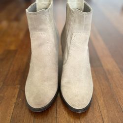 Sole Society Taupe Suede Ankle Boots – Size 7.5