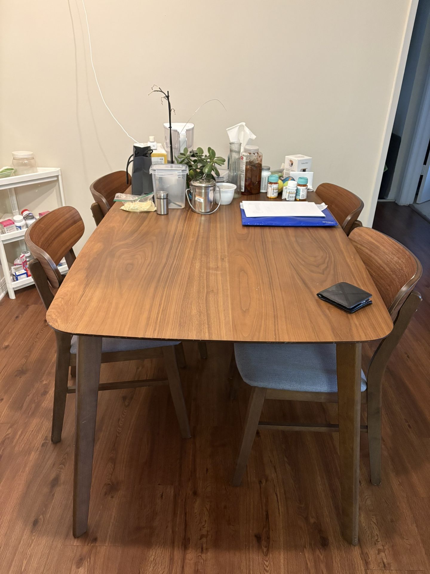 4 Seat Dining Table