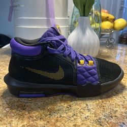 Nk Mid Cut Brand New Bk/yellow /purple Ori Shoes. No BoxSize 8.5 Men  