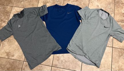 Men’s Nike dri-fit shirts size small bundle