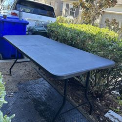 Heavy Duty Folding Table – 8 ft Commercial Event Table