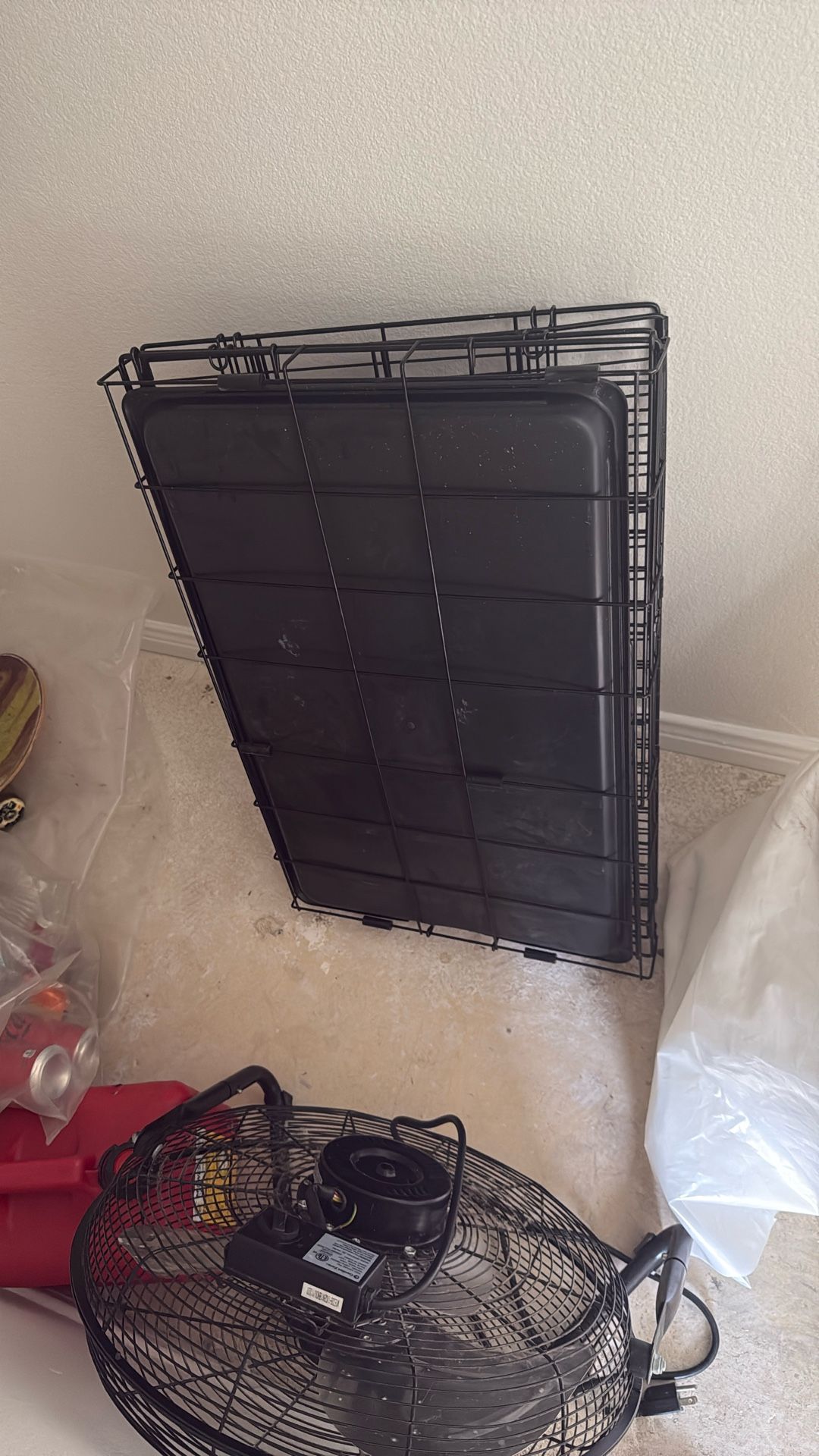 Free Dog kennel