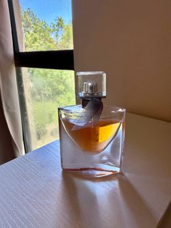 YSL La vie Est Bella Perfume