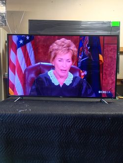 65 Inch Roku 4k Smart TCL Beautiful Tv Comes With Remote Control Shows Great Picture Works Fantastic Guaranteed 