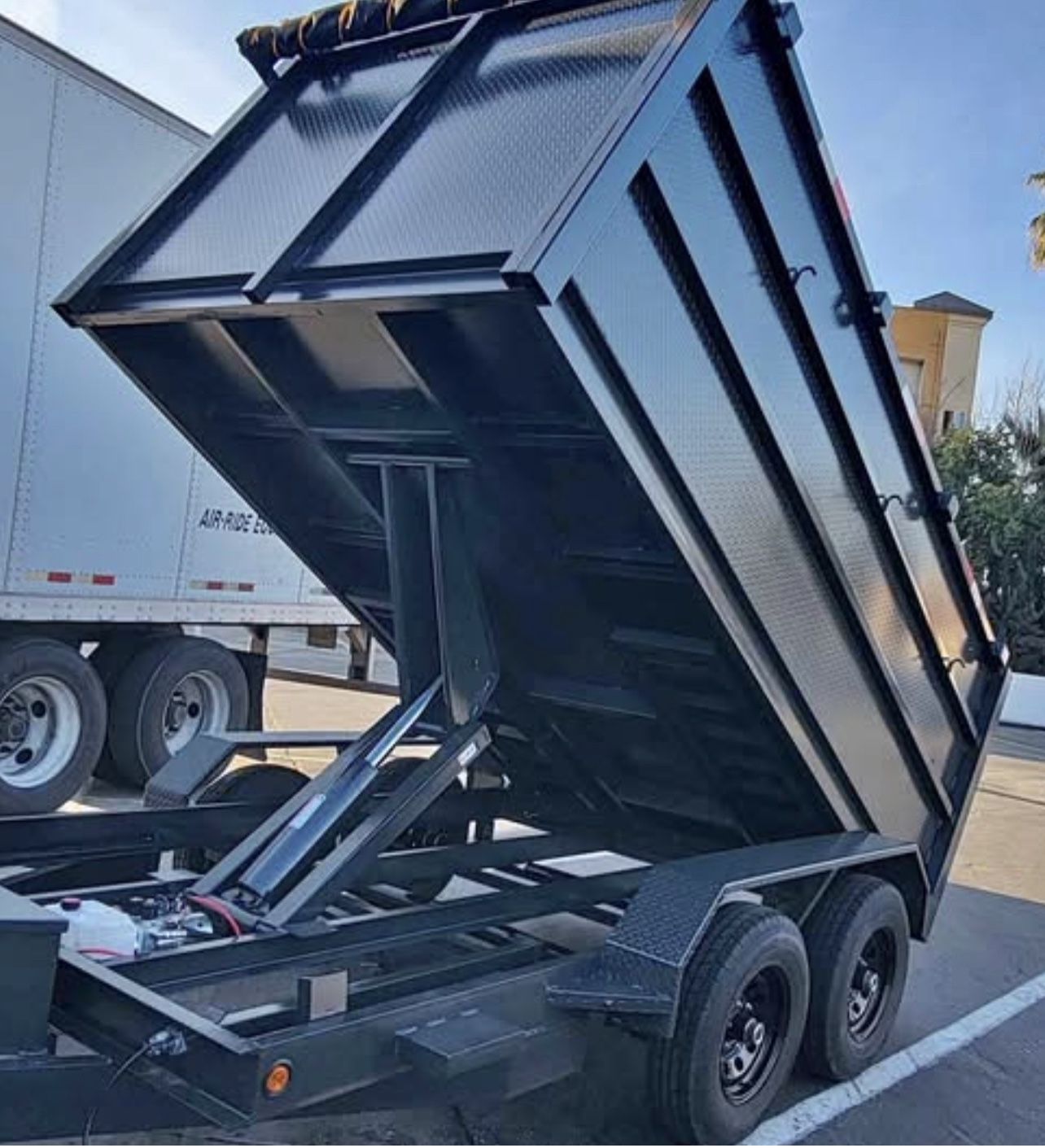 Scissor Lift Dump Trailer 8x12x4