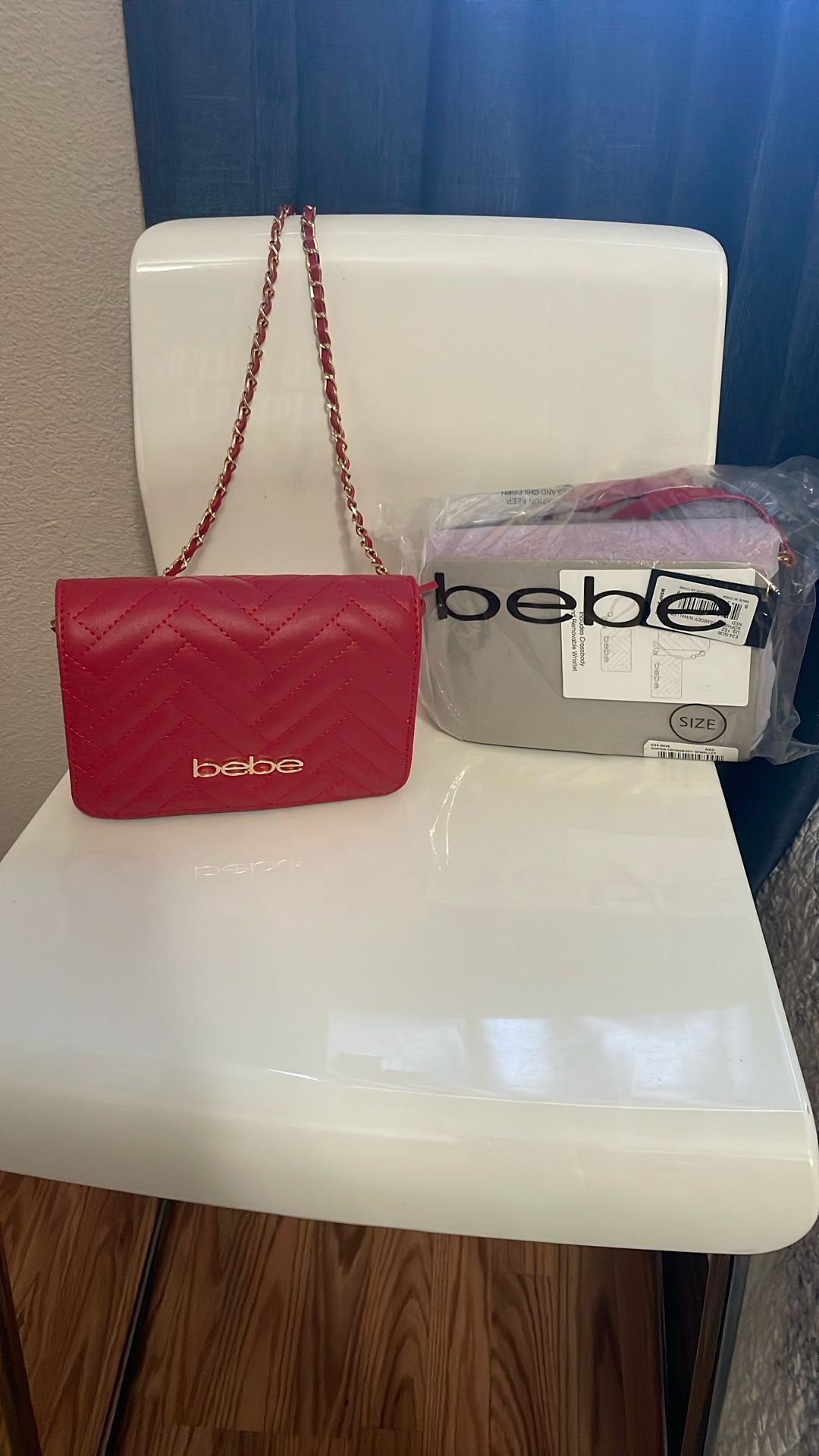 bebe Sophia Crossbody w/Wallet