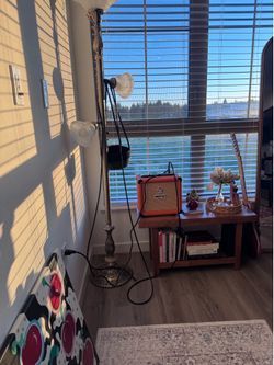 Orange guitar amplifier