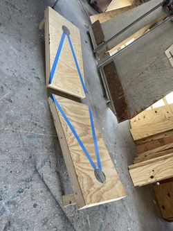CORNHOLE 