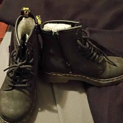 Doc Martin 1460 Black Leather Youth Boots