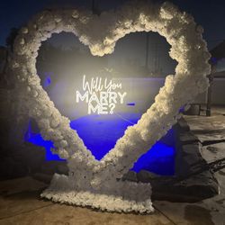 Proposal Backdrop White Heart Arch 