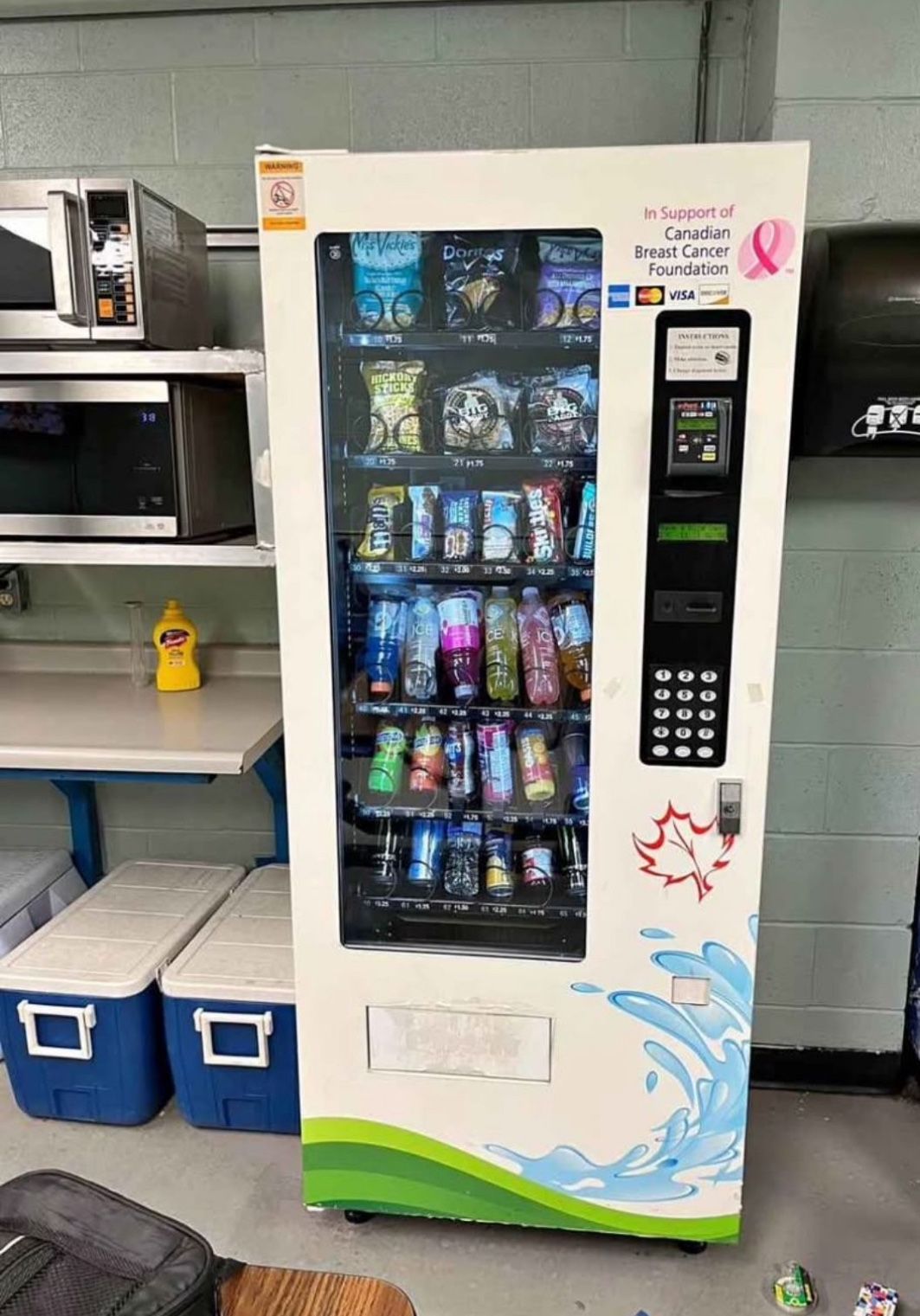 AMB350 Snacks Combo Vending Machine With Credit Card Reader