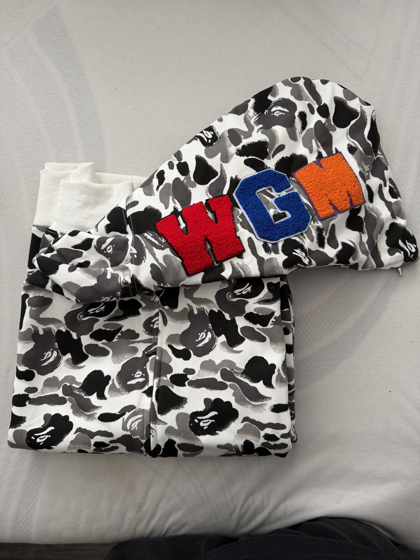 Hoodies and sweater for sale read description