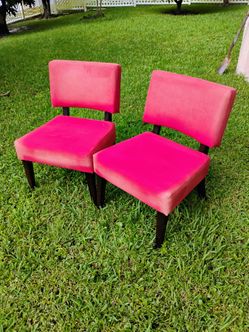 2 velvet accent chairs