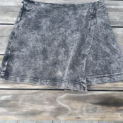 Flying tomato acid wash skort