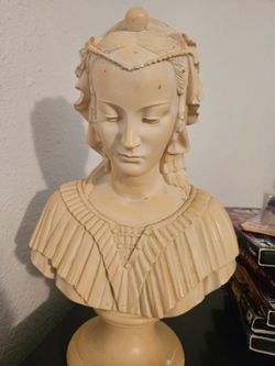 Angelica  Maria bust
