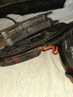 Porsche front break pads
