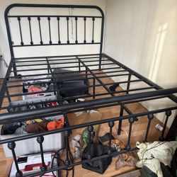 Metal Bed Frame 