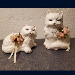 Ceramic pair of white cats with flowers