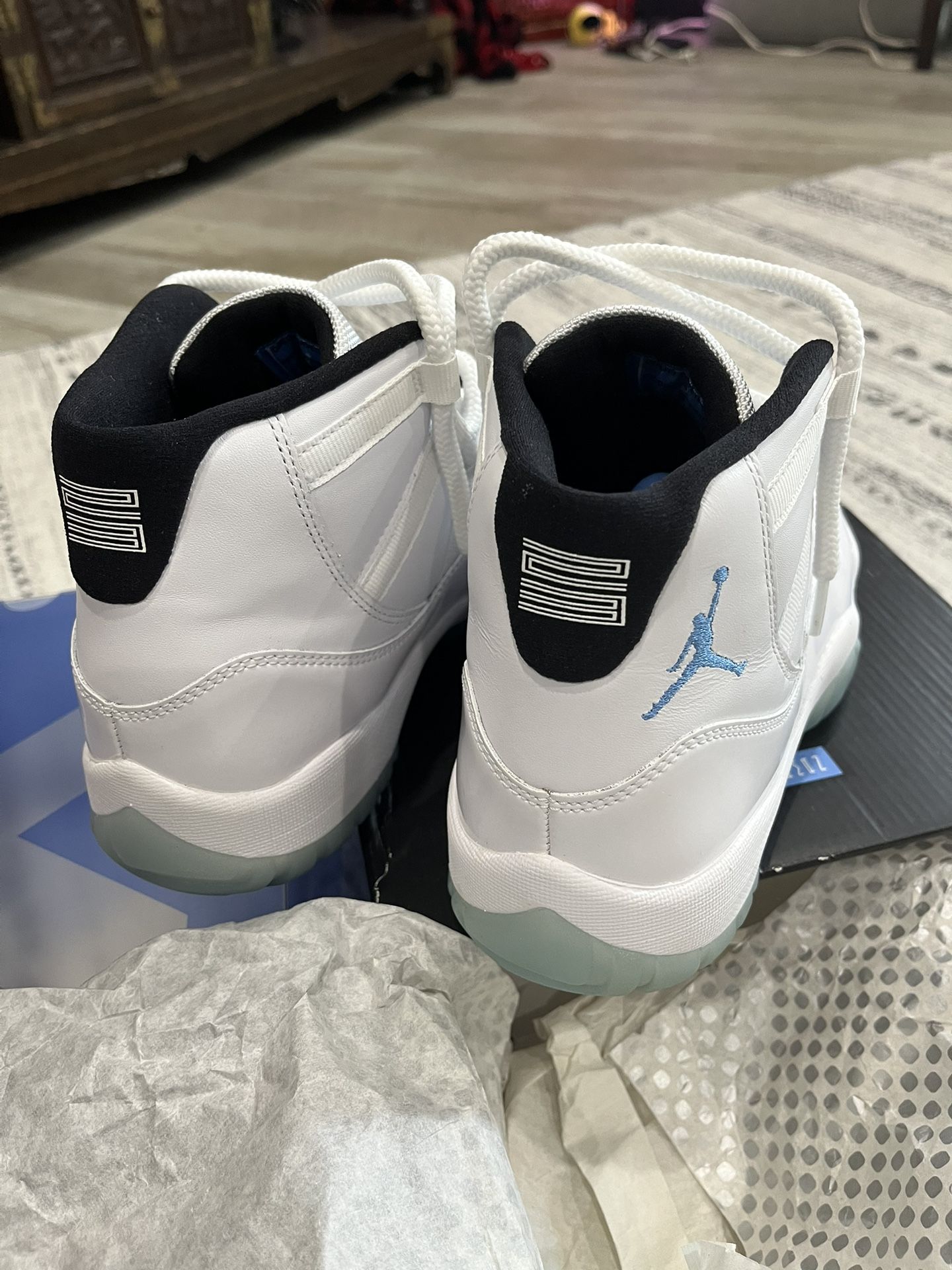 **$100** Great Used Condition Nike Air Jordan 11 Retro “Legend Blue” “Columbia” 2014 Release