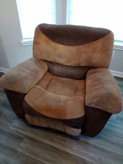 Recliner Sofa
