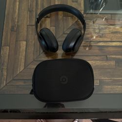 Beats Studio Pro (2023)