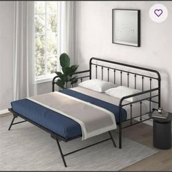 Daybed with Pop Up Trundle with Mattresses