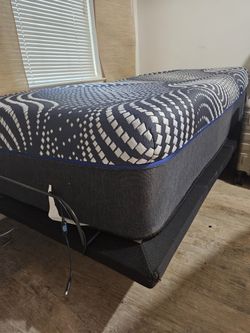 Adjustable position bed in excellent condition