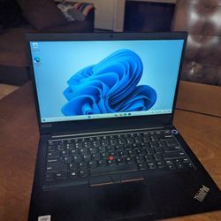 Laptop Lenovo Thinkpad E14 8gb ram I5 10th Gen