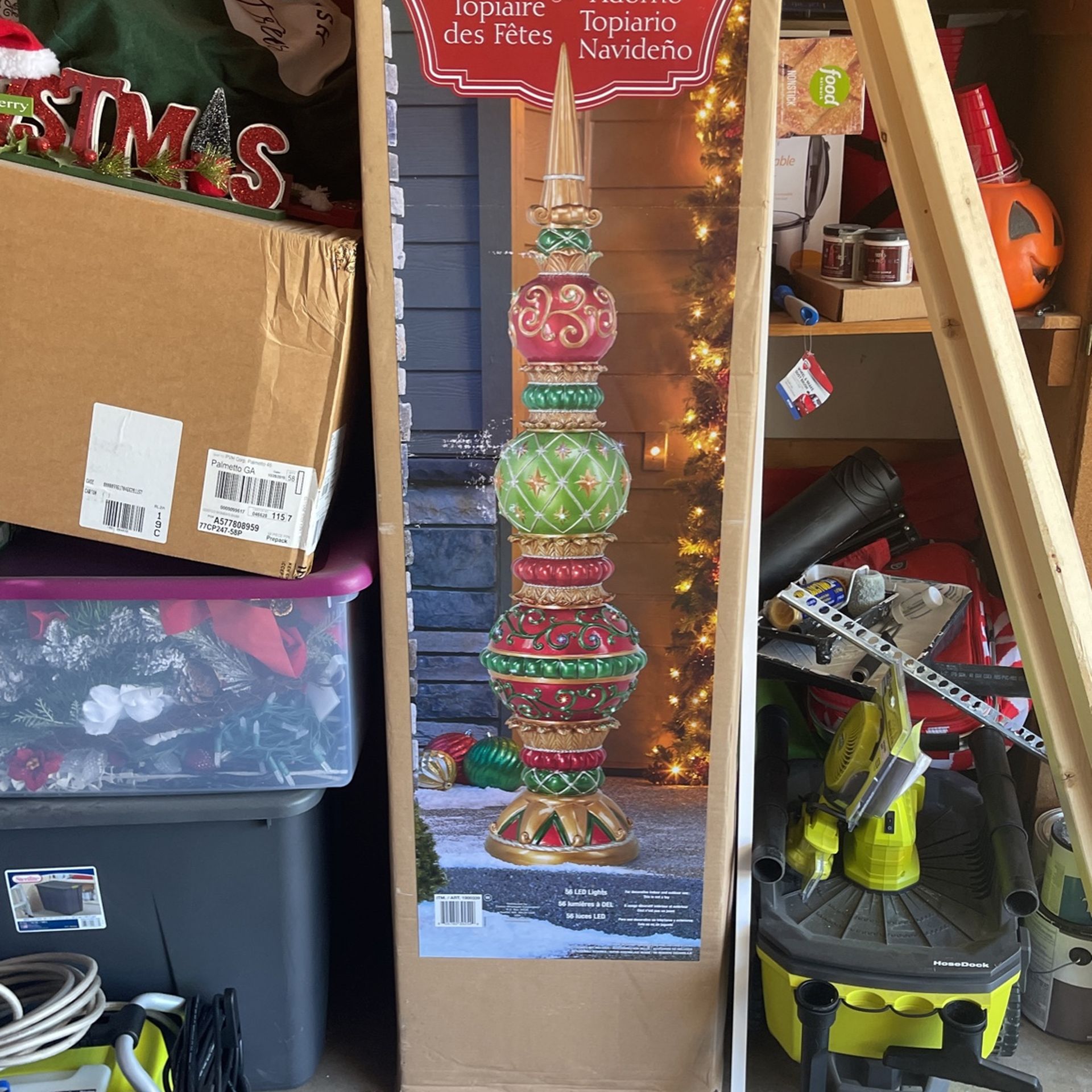 Holiday Ornament Topiary