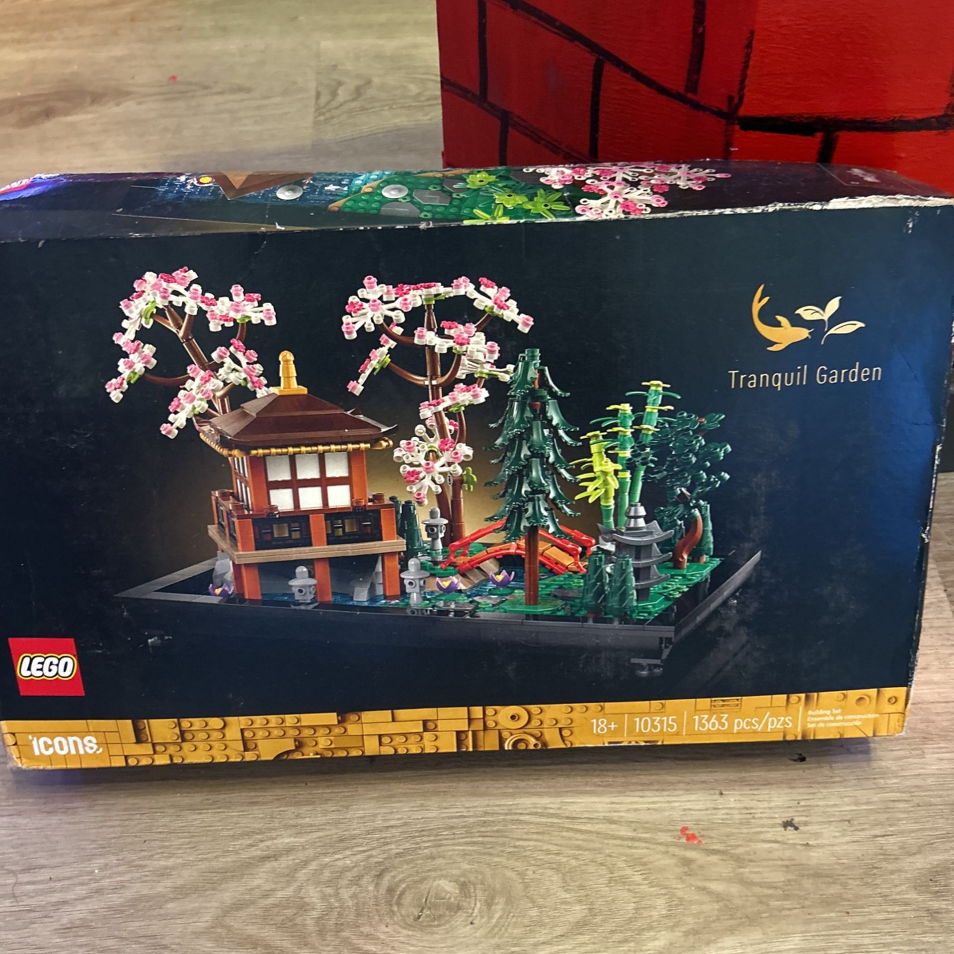 Lego /Tranquil Garden