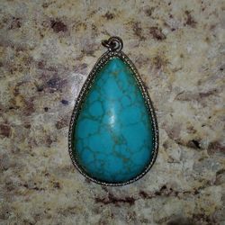 Vintage - Navajo+ Turquoise Pendant & Turquoise Bracelet 