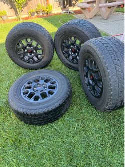 Toyota Tacoma Wheels