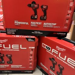 Milwaukee M18 FUEL Impact drill/driver Kit