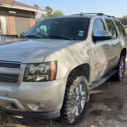 2007 Chevy Tahoe LTZ 4x4 